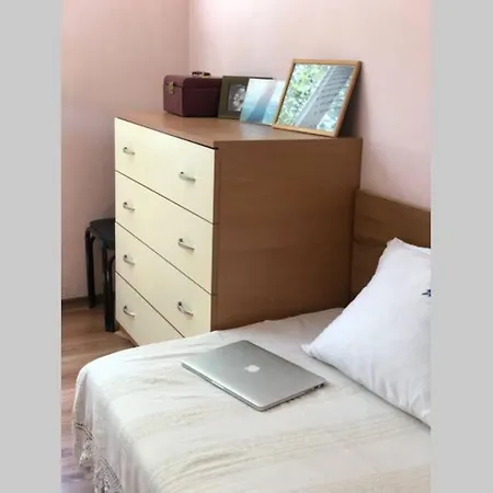 Compact City Center Apartment Kurdzhali